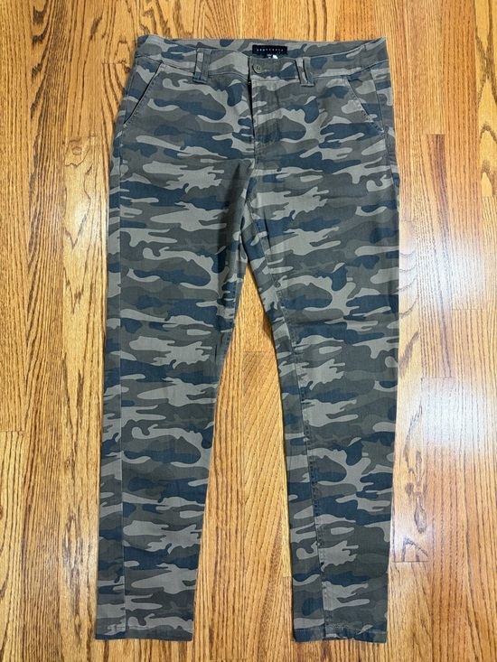 Sanctuary Pants - Sanctuary Skinny Camo Pants sz 29